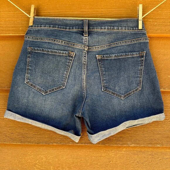 Old Navy Cuffed Denim Jorts Medium Blue Jean Shorts Size 2 - Picture 6 of 8